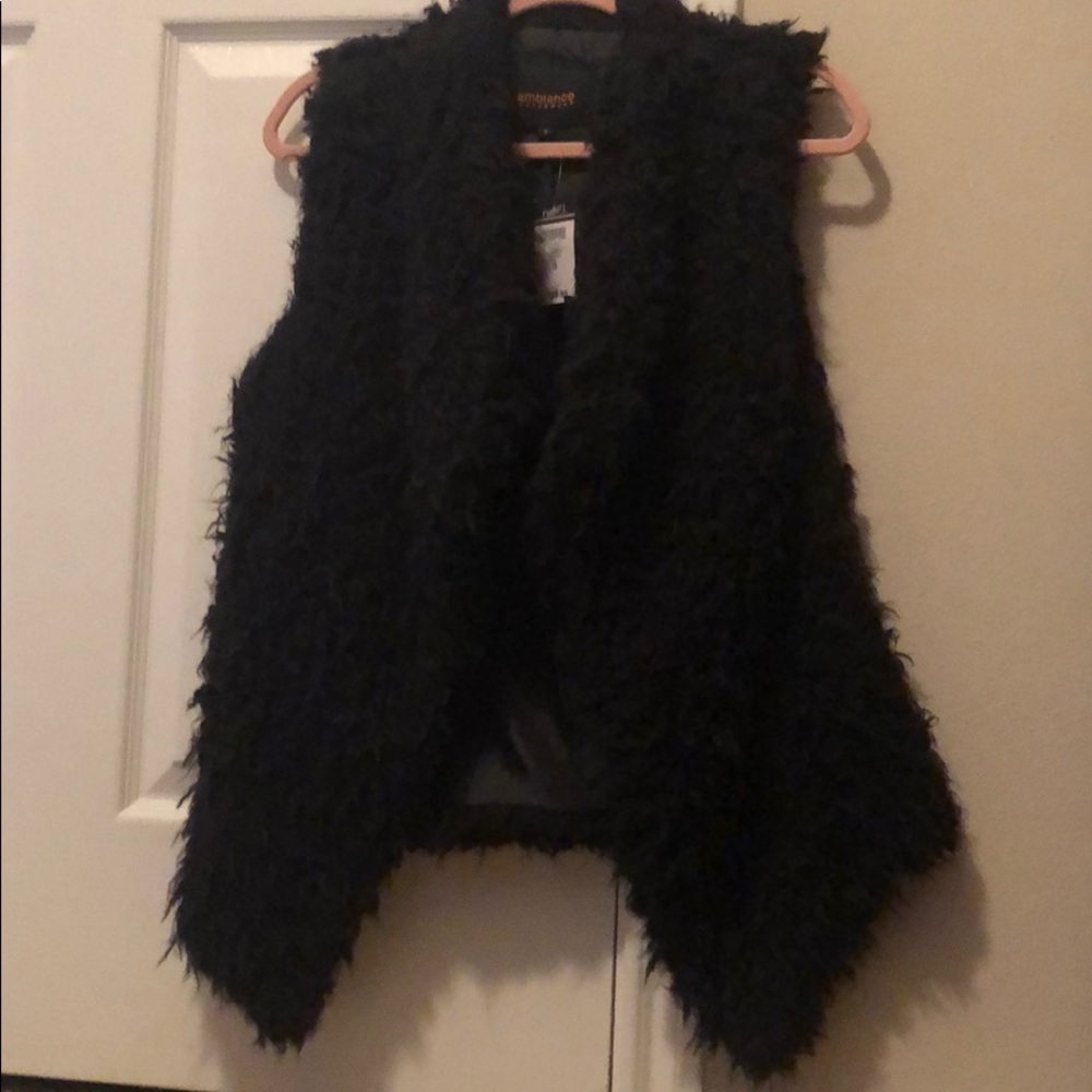 Fur vest